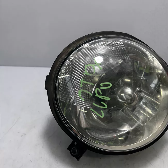 Proiettore con regolatore altezza destro