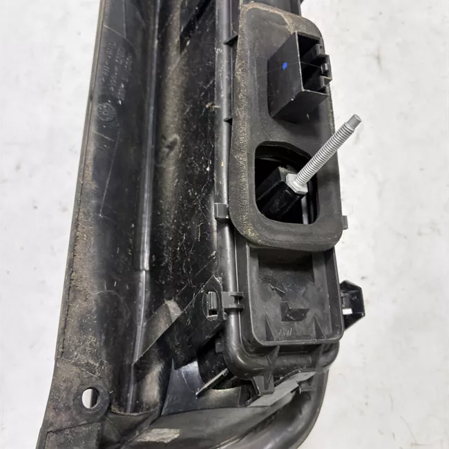 Fanale posteriore sinistro