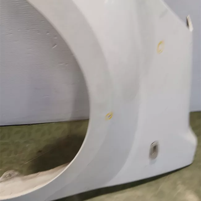 Parafango anteriore sinistro