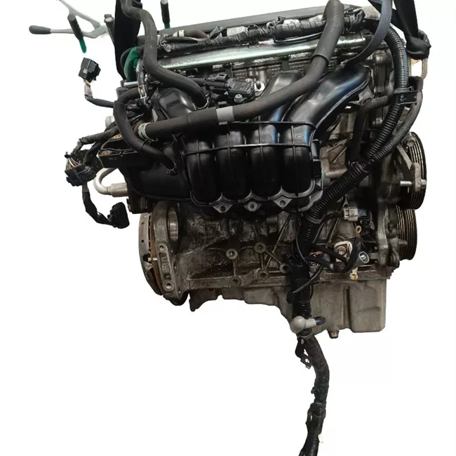 Testata motore con valvole