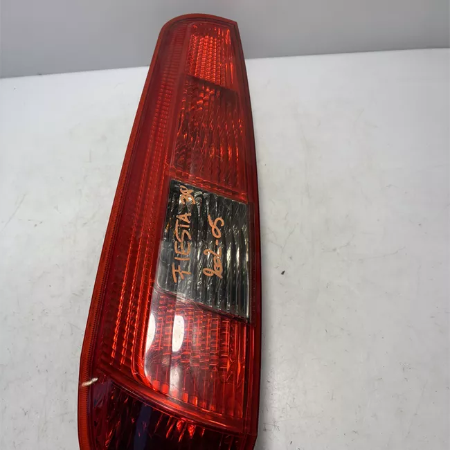 Fanale posteriore sinistro