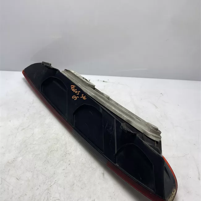 Fanale posteriore sinistro