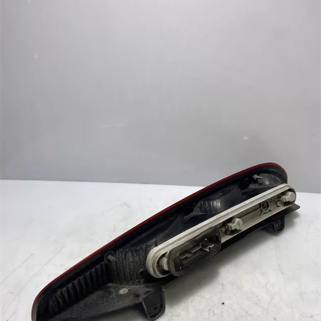 Fanale posteriore sinistro