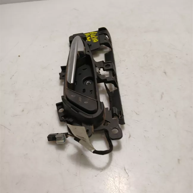 Maniglia interna apertura porta anteriore sinistra