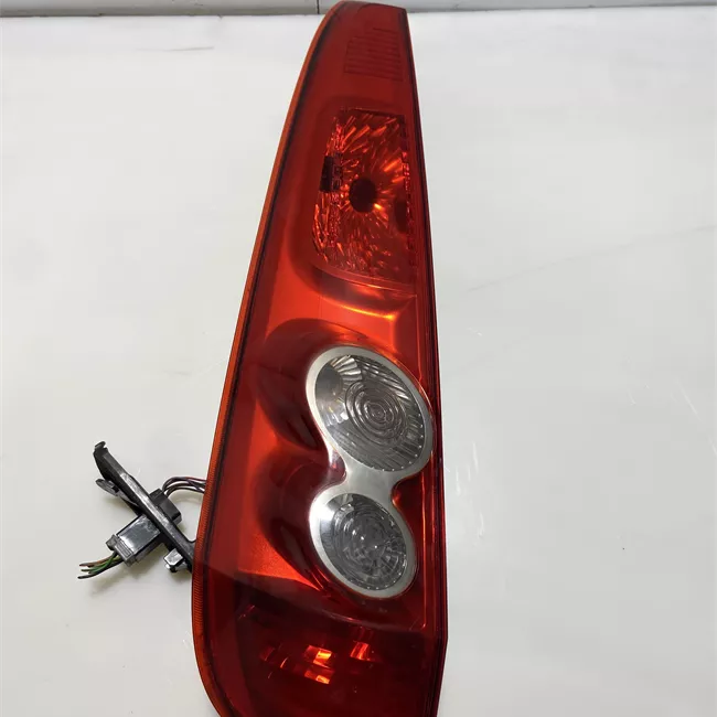 Fanale posteriore sinistro