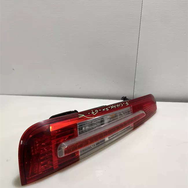 Fanale posteriore sinistro