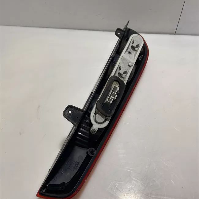 Fanale posteriore destro