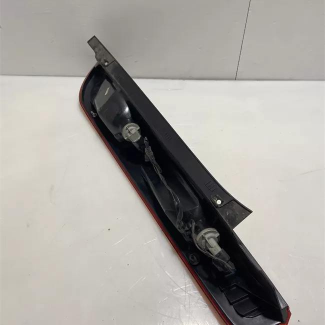 Fanale posteriore sinistro