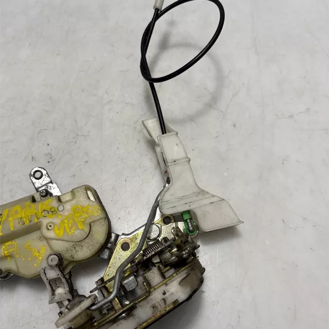 Serratura porta anteriore sinistra