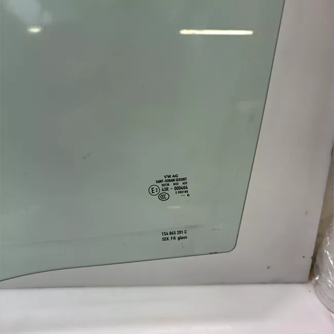 Scendente porta anteriore sinistro