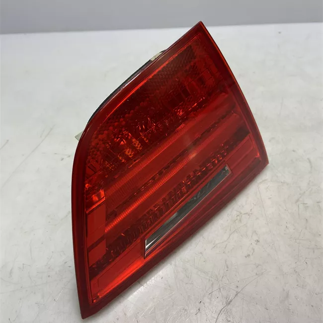 Fanale posteriore parte interno sinistro