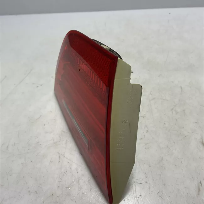 Fanale posteriore parte interno sinistro