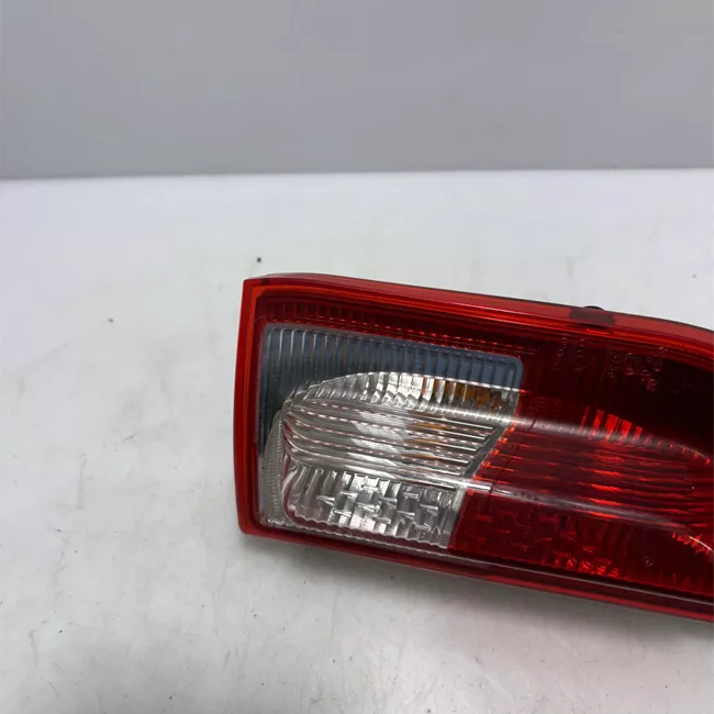 Fanalino laterale sinistro