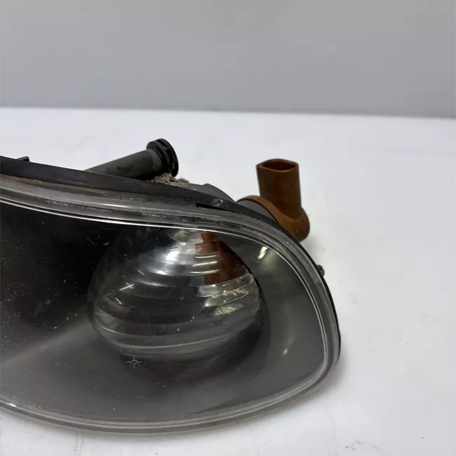 Proiettore fendinebbia sinistro