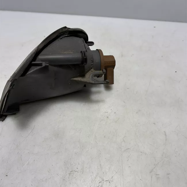 Proiettore fendinebbia destro