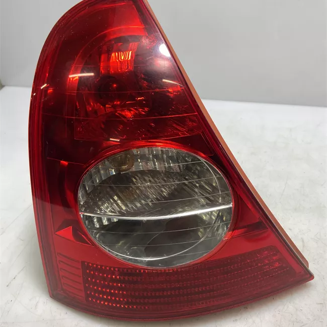 Fanale posteriore sinistro