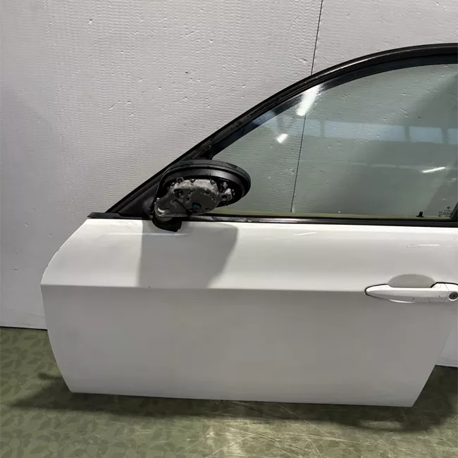 Porta anteriore sinistra