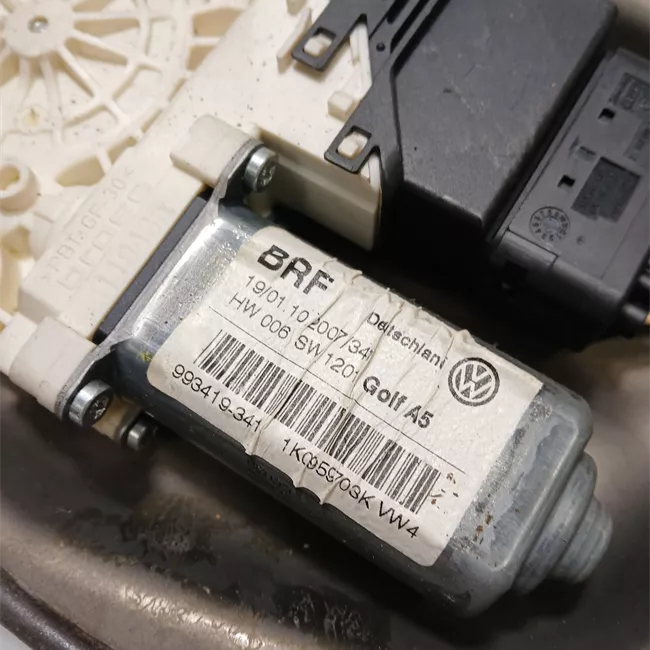 Alzacristallo elettrico porta posteriore sinistro