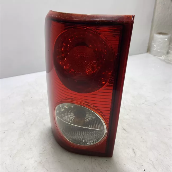 Fanale posteriore sinistro