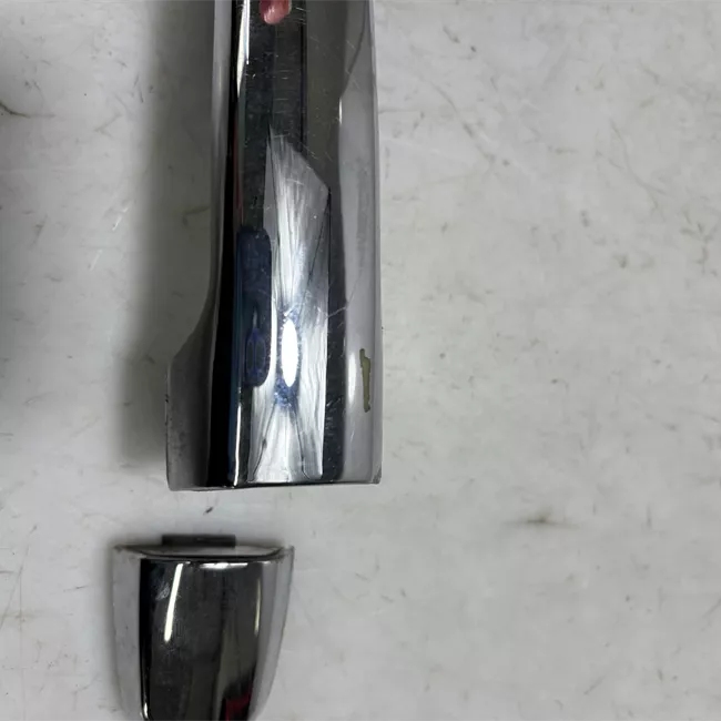 Maniglia porta posteriore destra