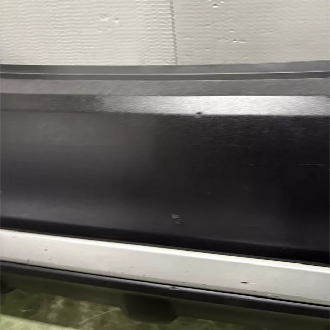 Paraurti posteriore con sensori parcheggio