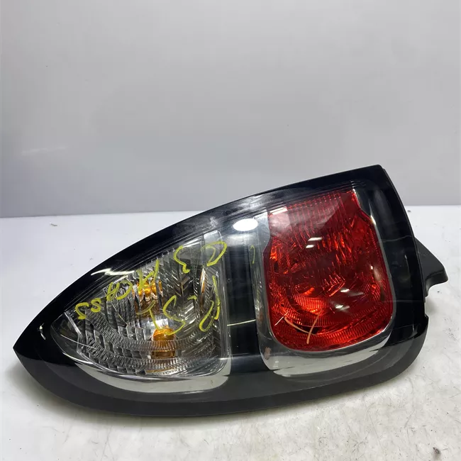 Fanale posteriore sinistro