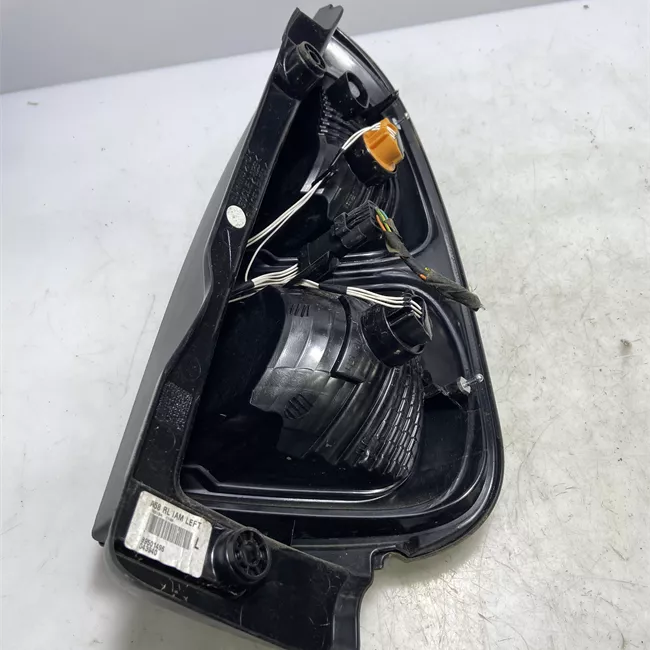 Fanale posteriore sinistro