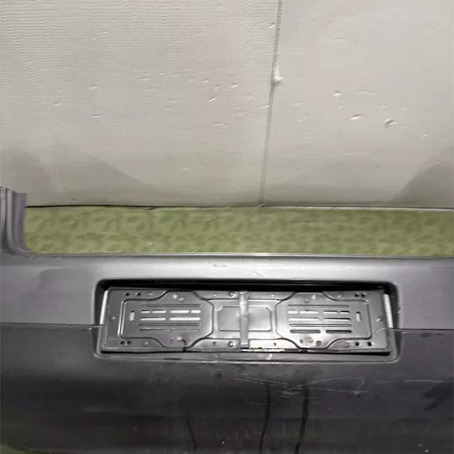 Paraurti posteriore con sensore parcheggio primer