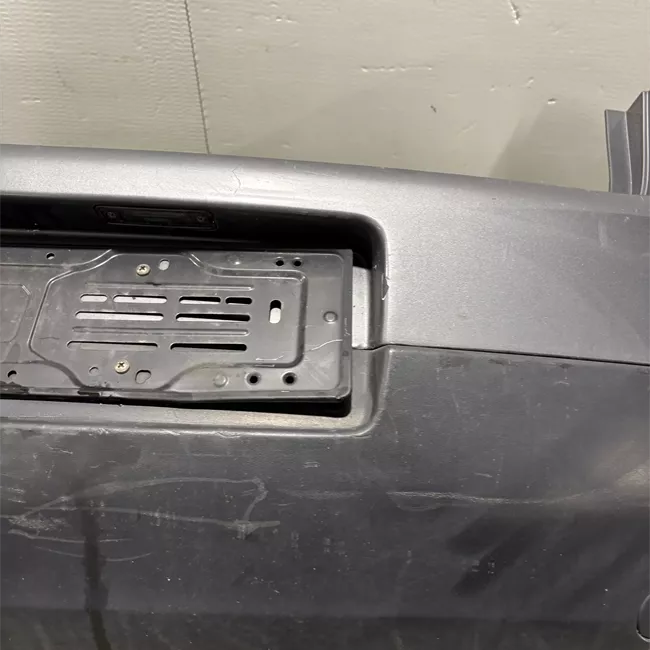 Paraurti posteriore con sensore parcheggio primer