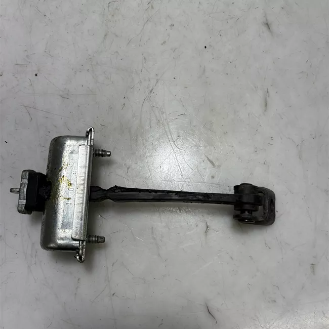 Fermo porta posteriore destro