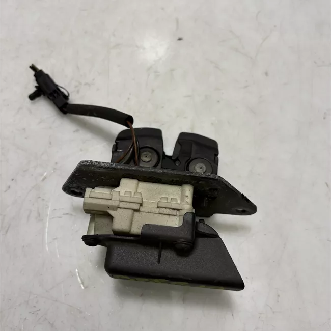 Serratura portello posteriore