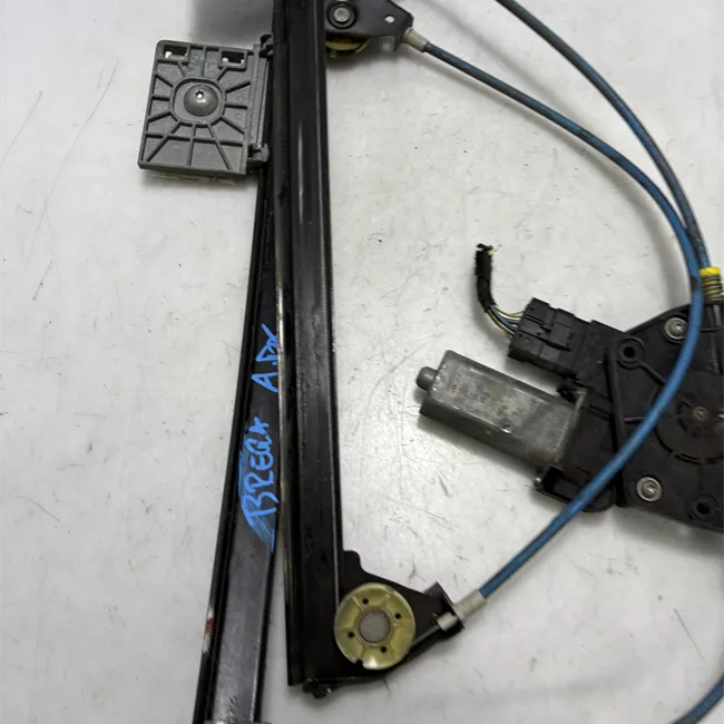 Alzacristallo elettrico porta anteriore destro con motorino