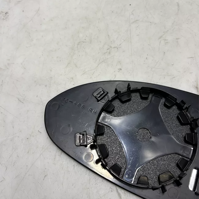 Cristallo retrovisore esterno destro