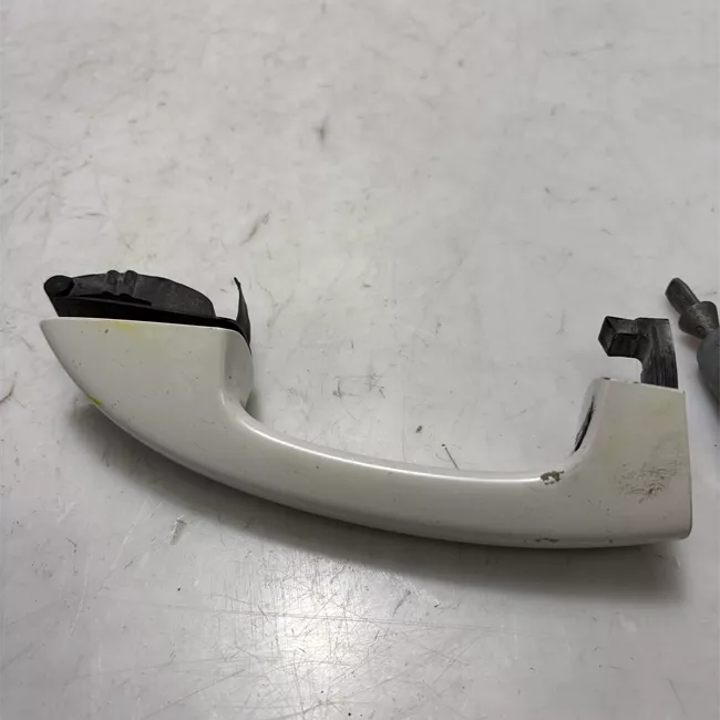 Maniglia porta anteriore sinistra primer