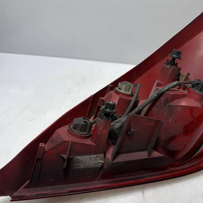 Fanale posteriore sinistro