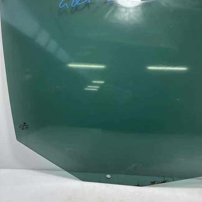 Scendente porta posteriore destro oscurato