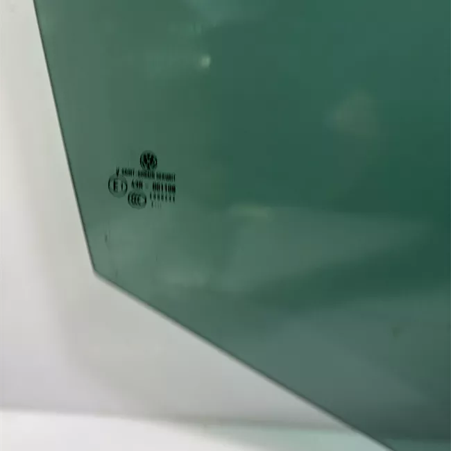 Scendente porta posteriore destro oscurato