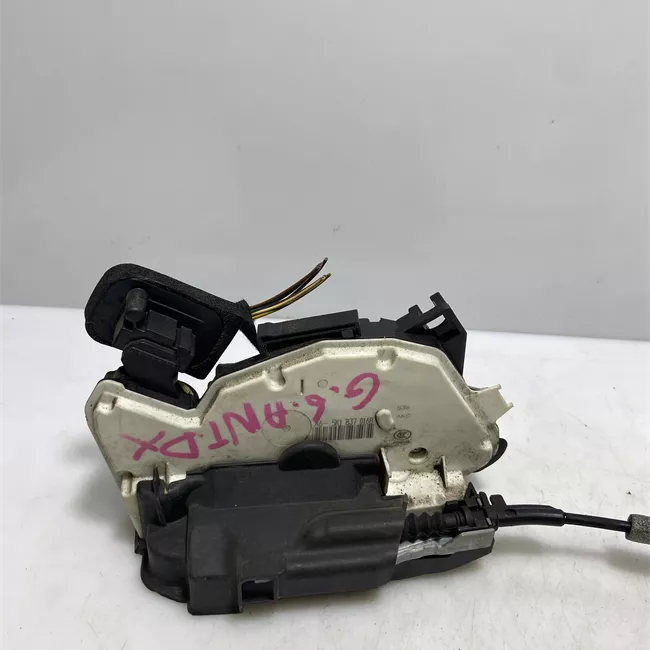 Serratura porta anteriore destra