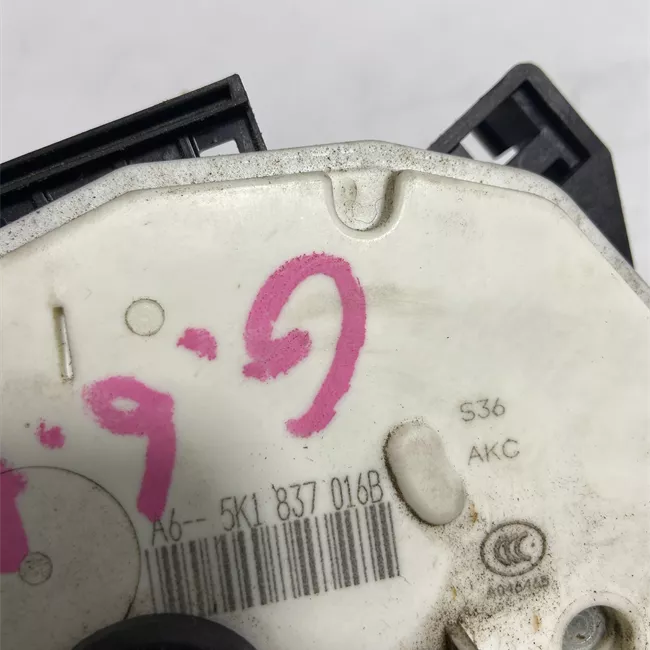 Serratura porta anteriore destra