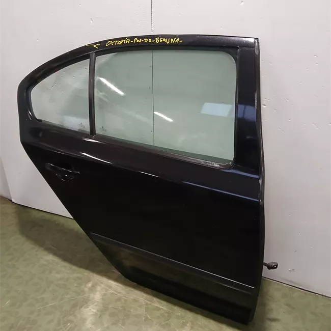 Porta posteriore destra