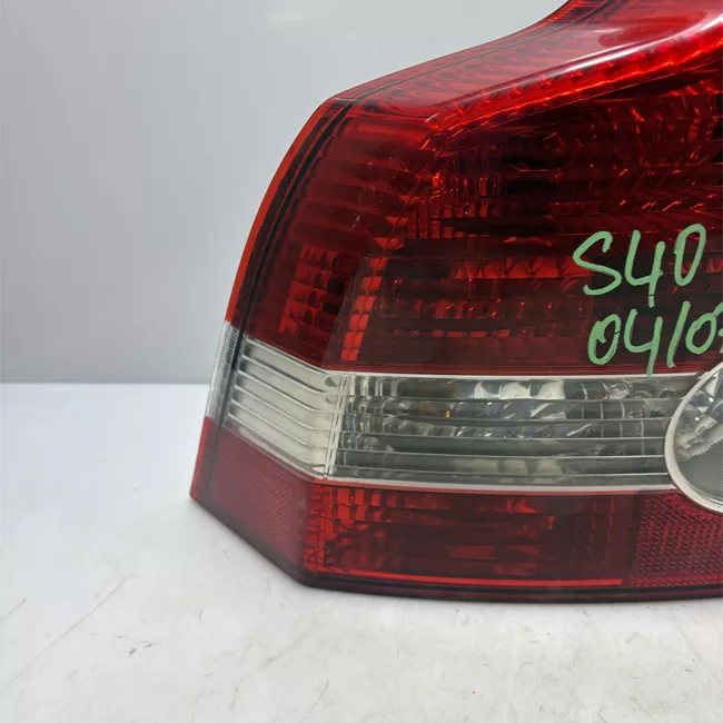 Fanale posteriore sinistro