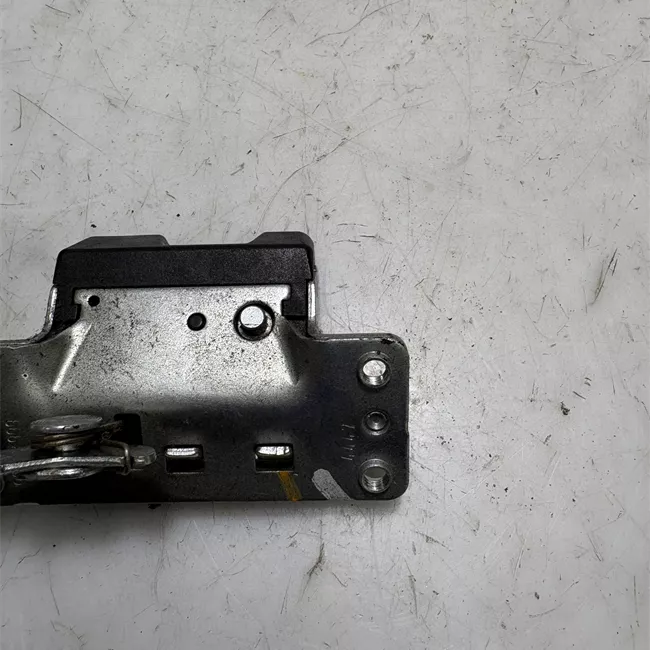 Serratura portello posteriore