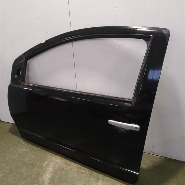 Porta anteriore sinistra