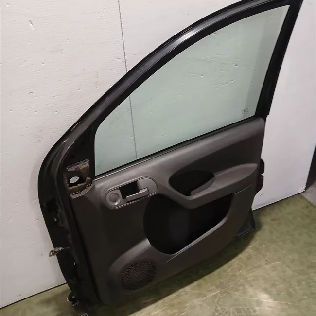 Porta anteriore destra Sporting, Climbing, Trekking