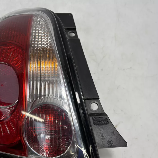 Fanale posteriore sinistro