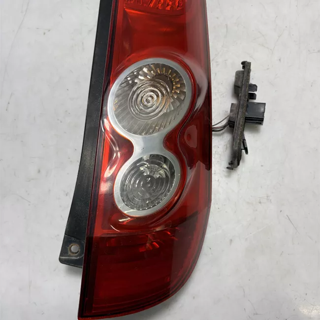 Fanale posteriore destro