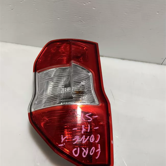 Fanale posteriore sinistro