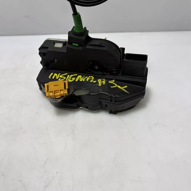 Serratura porta anteriore sinistra