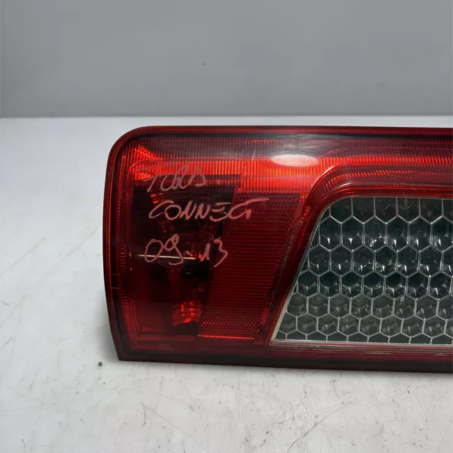 Fanale posteriore sinistro