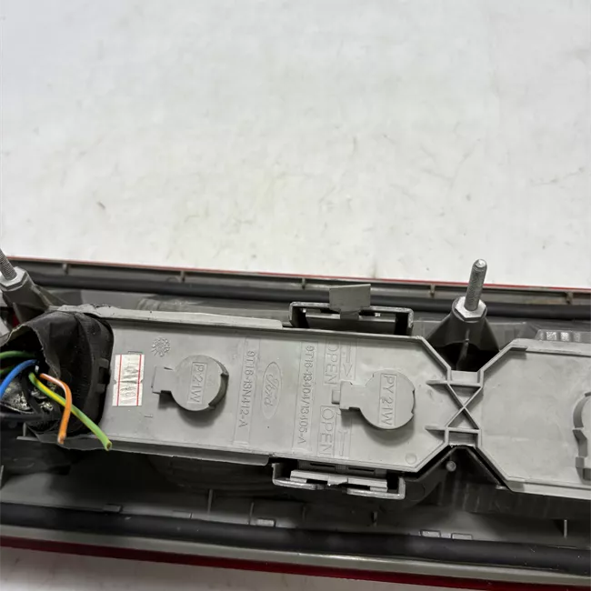 Fanale posteriore sinistro